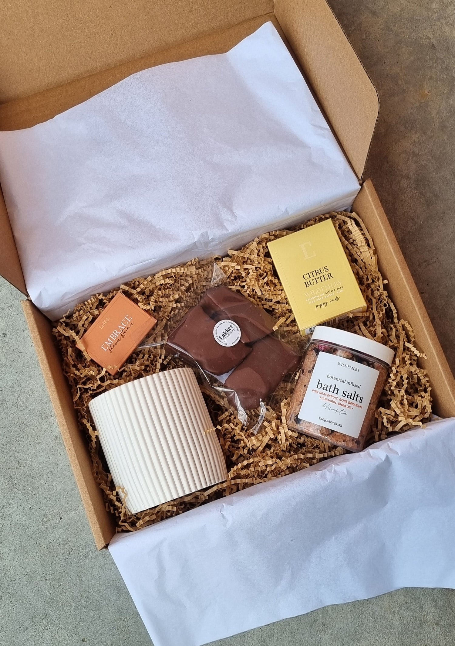 Small Hamper THE WILD BUNCH HOBART FLORIST